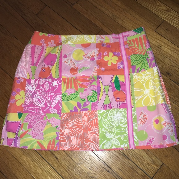 Lilly Pulitzer Pants - 🎉HP🎉LILLY💕PULITZER SKORT SUMMER FRUIT FISH - 🌸